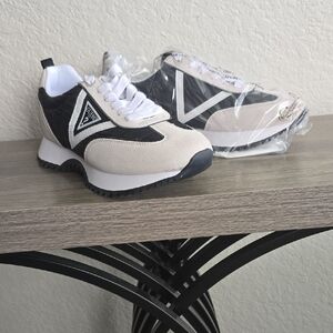 Guess Black and Cream Women's Sneakers